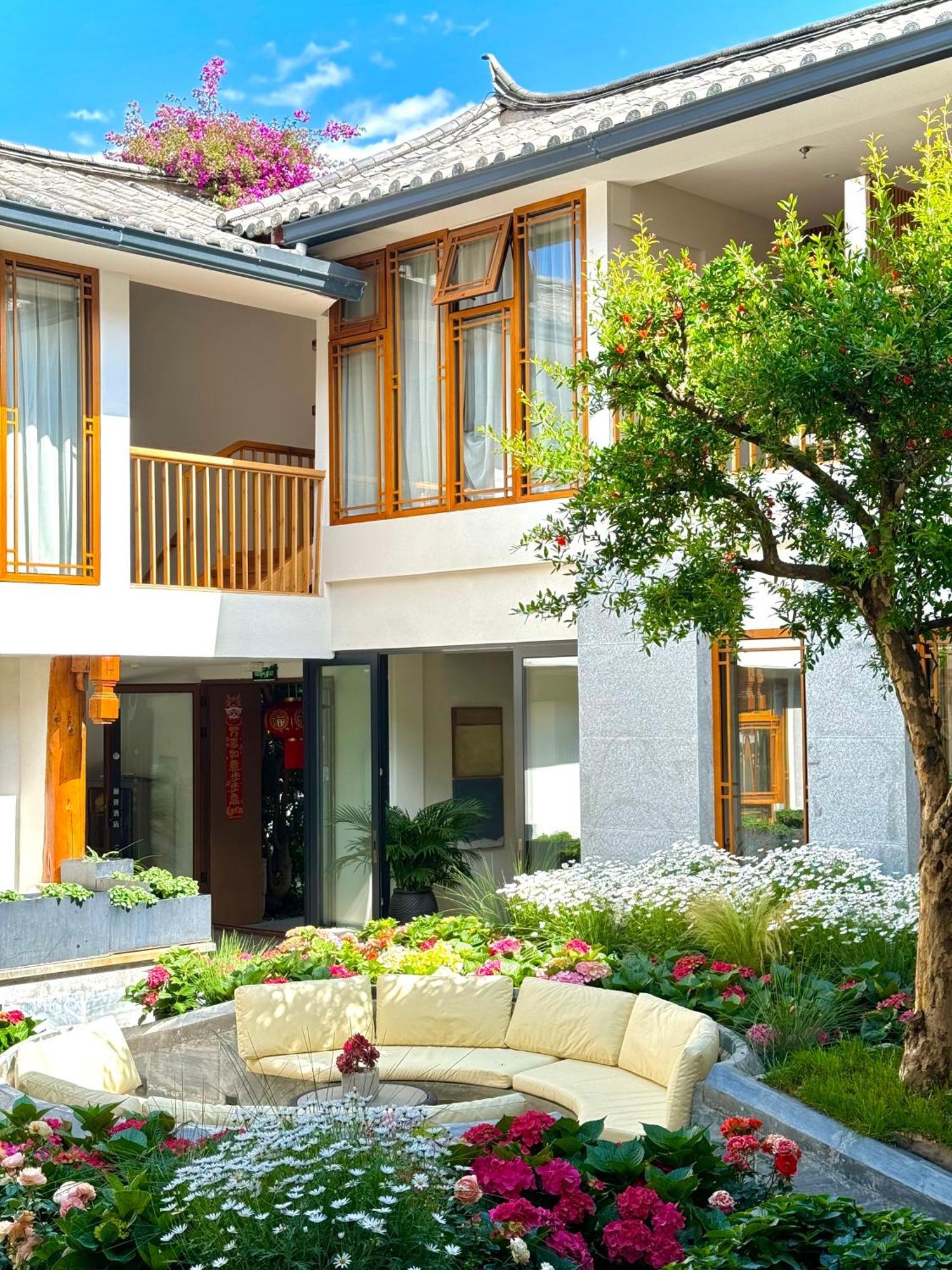 Lijiang Liman Wenzhi No.1 Hotel Lijiang (Yunnan) Exterior foto
